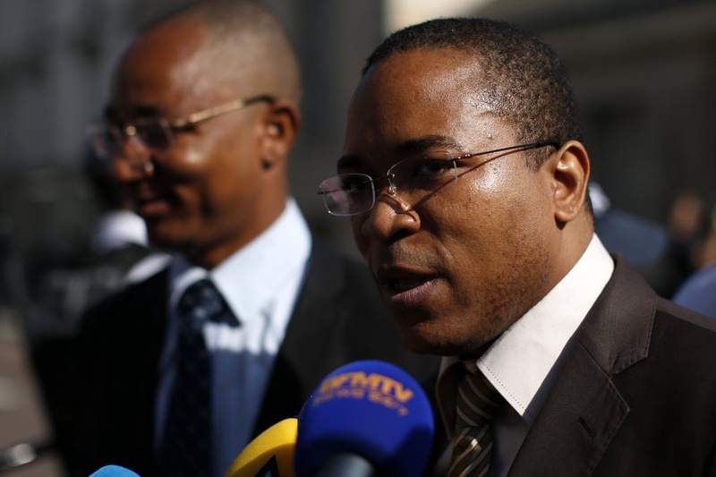 Jean-Paul Mopo Kobanda (R), lawyer of Mehdi Nemmouche. ©Reuters/Benoit Tessier