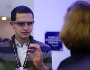 Google asks Internet eyewear fans not to be "Glassholes"