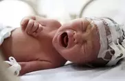 Five babies a day left at Chinese city's 'baby hatch'