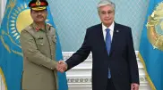 Tokayev meets with Pakistan army chief at Akorda
