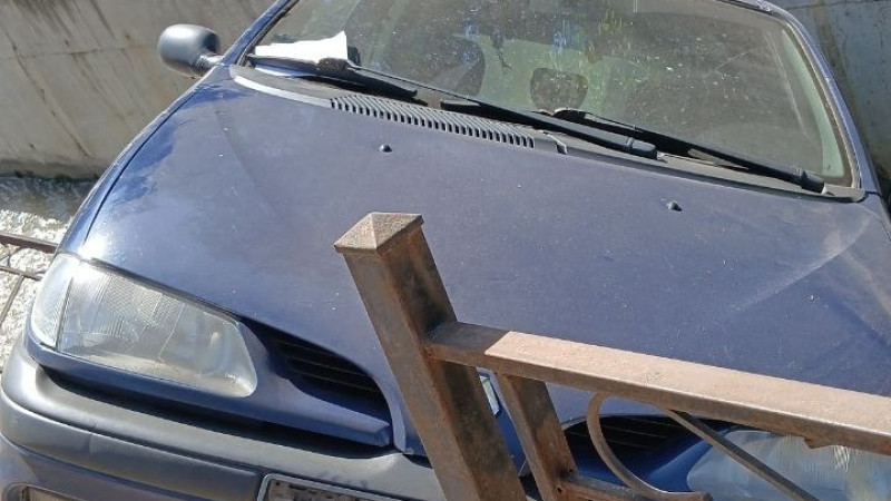 Photos by eyewitnesses