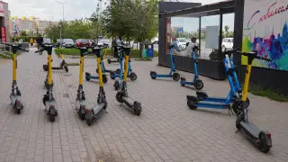 Tokayev criticizes lack of safety in e-scooter use