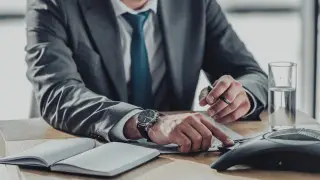 How many foreigners work as executives in Kazakhstan