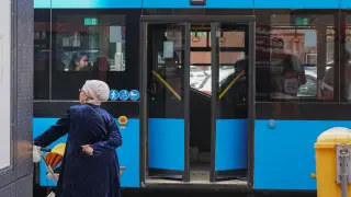 Deputy says 500-tenge bus fare doesn’t match Kazakh citizens’ incomes