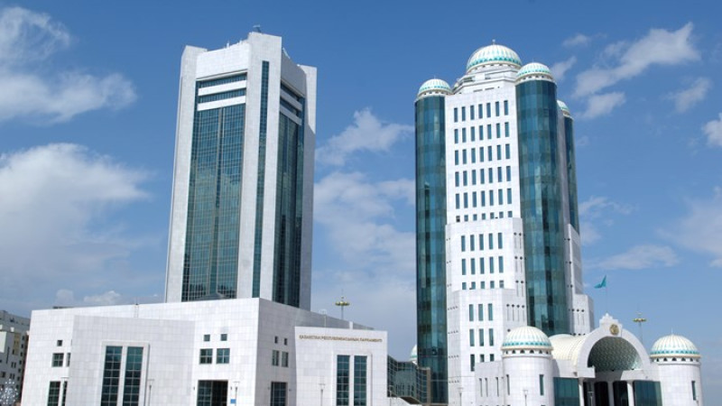 parlam.kz