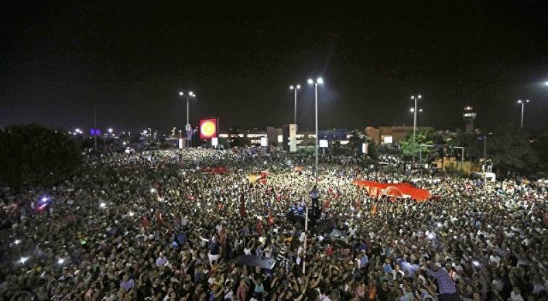 © REUTERS/ Huseyin Aldemir