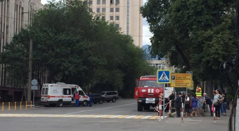 © Роза Есенқұлова