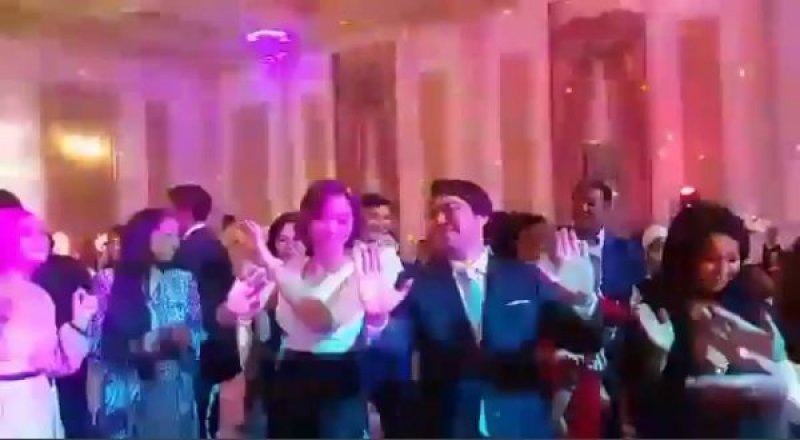 © instagram.com/jbazarbaev