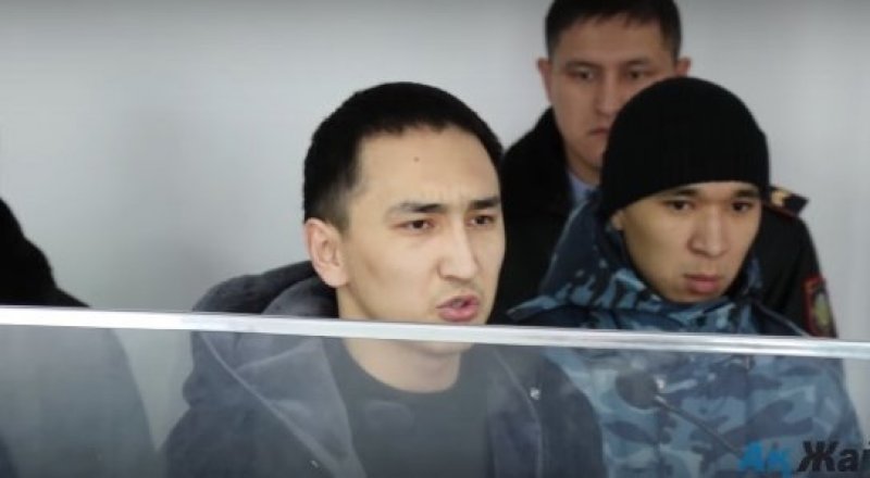 Манарбек Өтеуов. © "Ақ Жайық" басылымында жарияланған видеоның кадры.