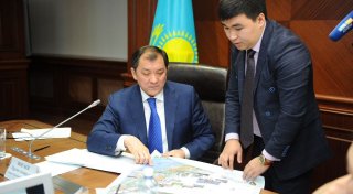 Нұрлан Ноғаев пен Олжас Сұлтанов.