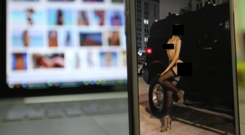 Hi-fi топтық секс