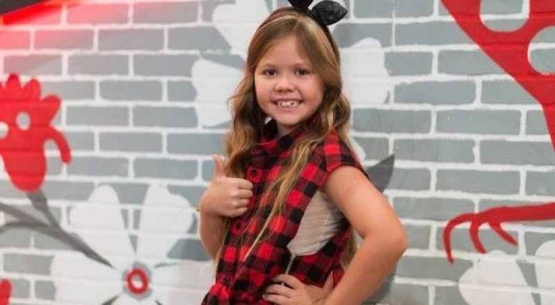 Алина Сансызбай