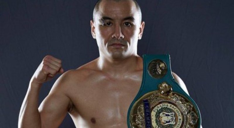 Жанат Жақиянов.