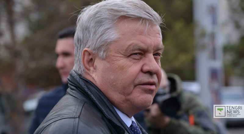 © Тұрар Қазанғапов