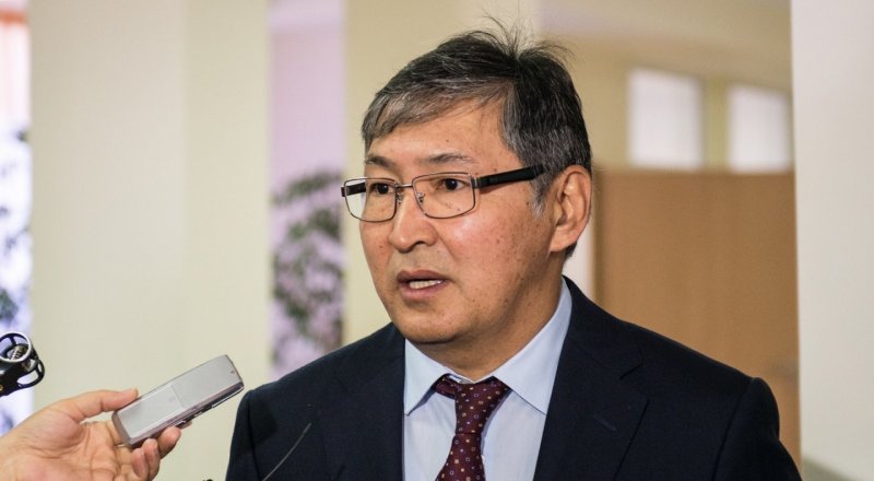 © Тұрар Қазанғапов