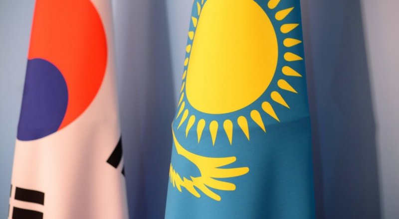 © Тұрар Қазанғапов