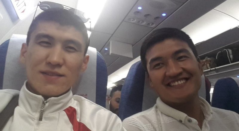 Facebook/Қанат Берік және Еламан Жазылхан.