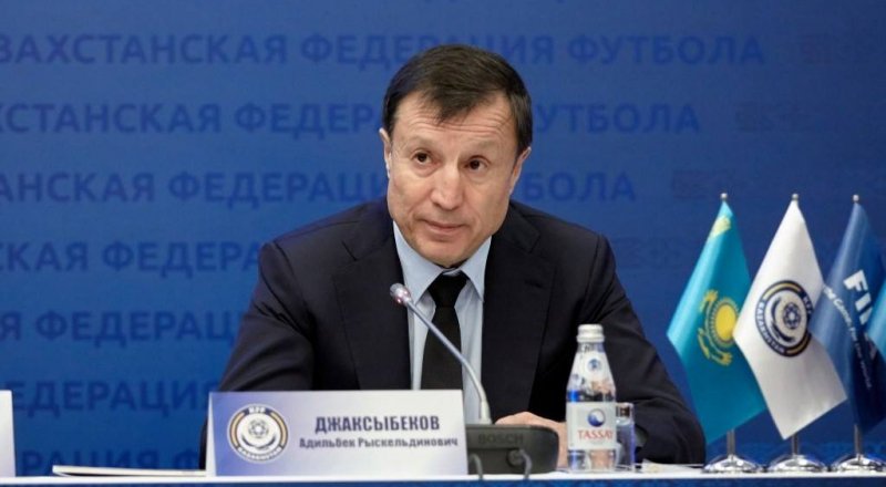 Әділбек Жақсыбеов