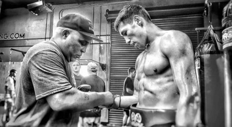 Сурет Жәнібек Әлімханұлы командасынан