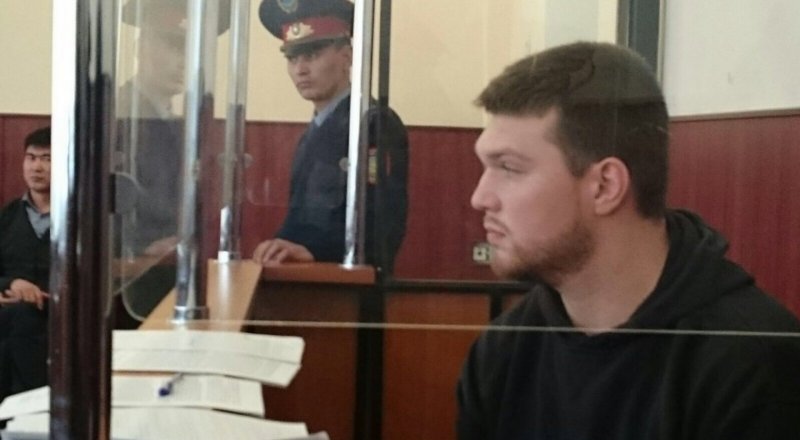 Александр Кузнецов.