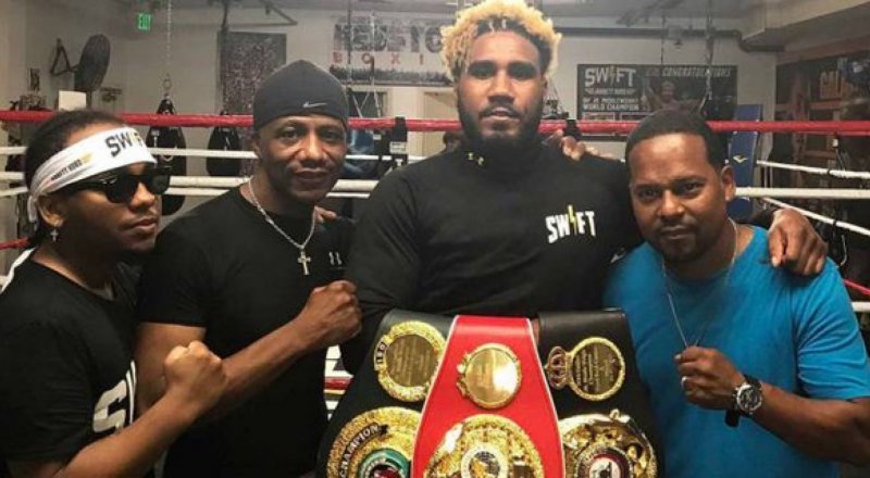 © premierboxingchampions.com