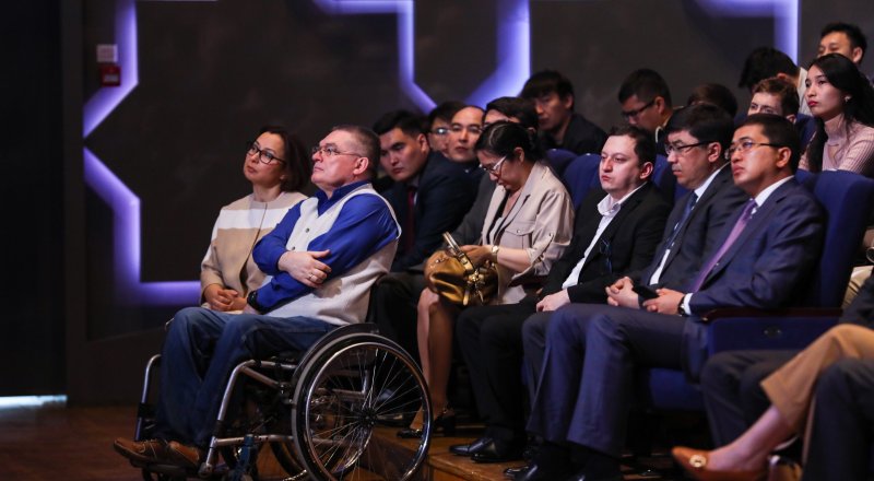 © Бауыржан Жуасбаев