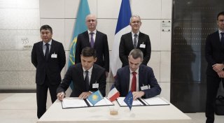 © primeminister.kz