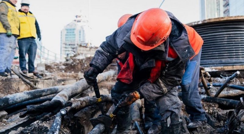 © instagram.com/altay_kulginov_official