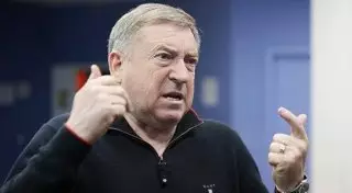 Қазақстанға ең эмоционал жаттықтырушы оралды - БАҚ