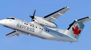 Монреальда ұшақ әуеге көтерілу кезінде дөңгелегінен айырылды - БАҚ