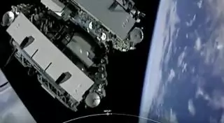 SpaceX орбитаға 60 жерсерік шығарды