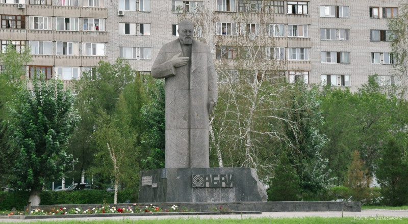 © Тұрар Қазанғапов