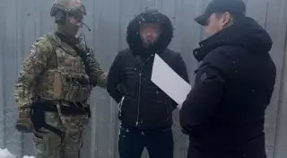 ҰҚК елордада қылмыстық топтың мүшесін ұстады - видео