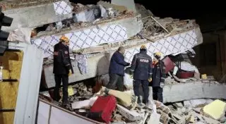 Тоқаев пен Назарбаев Ердоғанға көңіл айтты