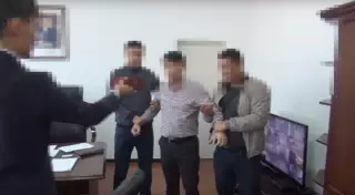 3 миллион теңге алған парақор еселеп айыппұл төлейтін болды