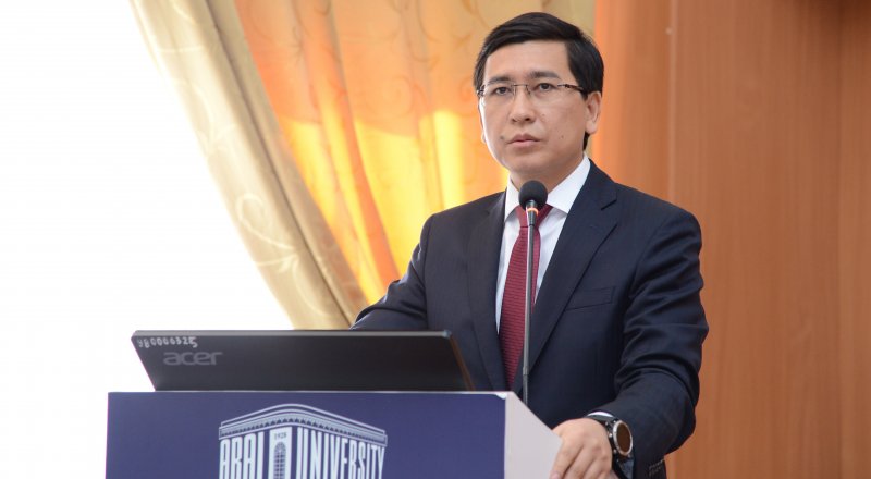 Асхат Аймағамбетов