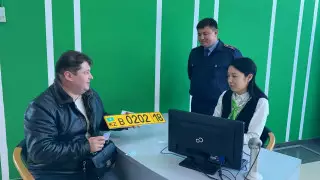 ЕАОЭ елдерінің көлігі: Алматыда алғашқы уақытша мемлекеттік нөмір берілді