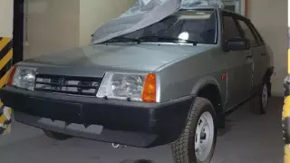 Шымкентте 19 жыл бұрын шыққан су жаңа ВАЗ сатылып жатыр