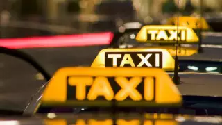 БҚО-да шенеуніктер қызметтік көлікті таксиге ауыстырады