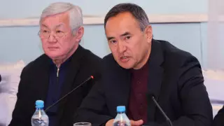 Қордай ауданында қақтығыс болған ауылдар қоқыс пен өртенген көліктерден тазаланды - Асқар Мырзахметов