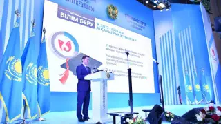 Шымкент әкімі қала тұрғындарымен кездесті