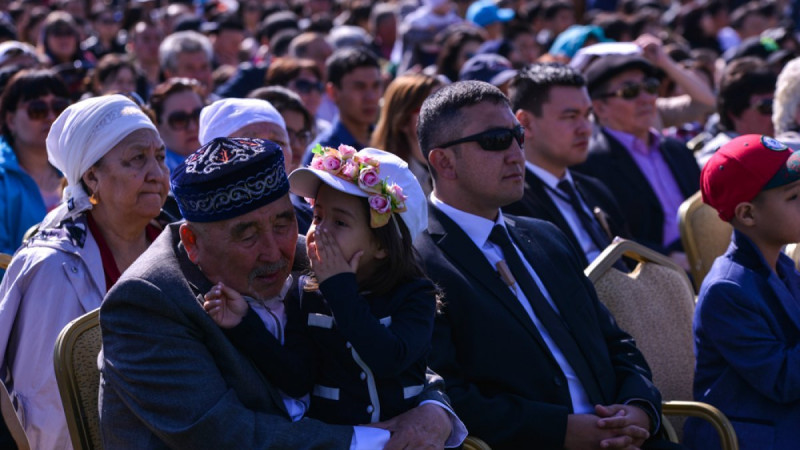 Лесбиянкалар мен бисексуалдар