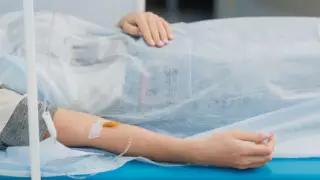 Ақтауда қандаланы улаудан кейін үш адам ауруханаға түсті