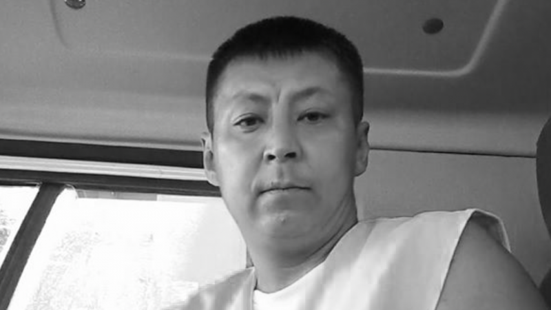 Қайтыс болған Дулат Ағаділ