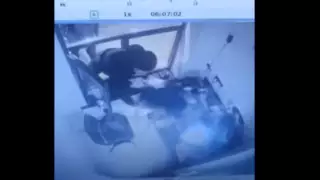 Ақтауда мейрамханадағы ұрлық видеоға түсірілді