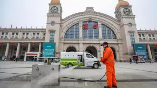 Ухандағы коронавирус жағдайы: Си Цзиньпин тексеріс жүргізді