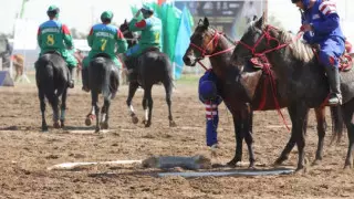 Алматы облысында төтенше жағдай режимі кезінде көкпар берген ер адам жазаланды