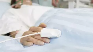 Коронавирустан қайтыс болған әйелдің Алматы мен Шуда қашан болғаны анықталды