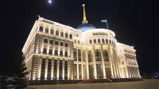 Ақордада жарық сөндірілген сәт видеоға түсірілді