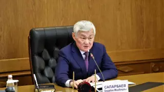 "Көзбояушылықпен айналысуды доғарыңыздар" - Сапарбаев аудан әкімдерін сынап тастады